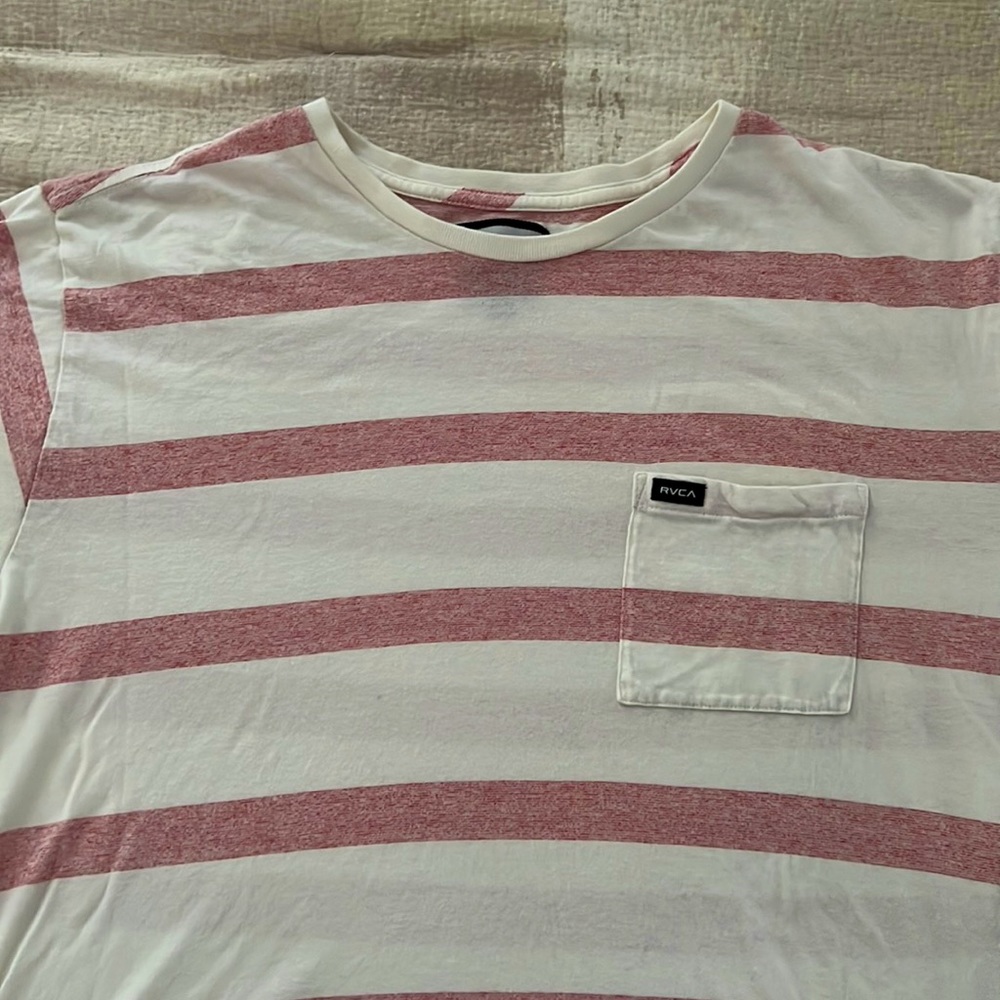 RVCA Striped T-shirt is in great gently used condition and is very soft/comfy
